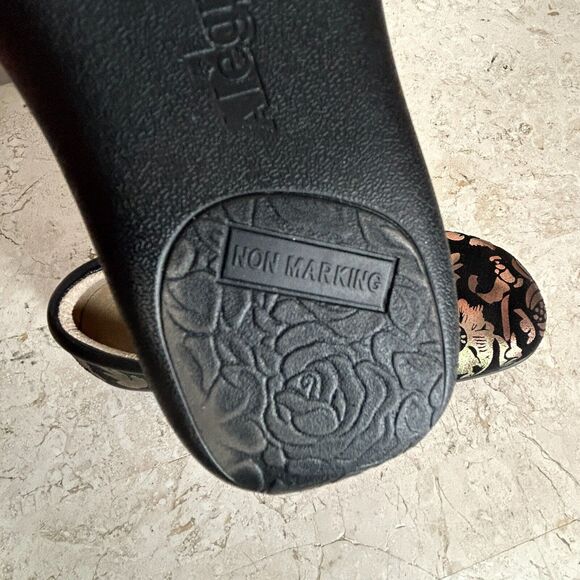 💐 Alegria Comfort Shoes Euro 38 Black Gold Floral Clogs Excellent Fun! 7 7.5 8 - Picture 15 of 16